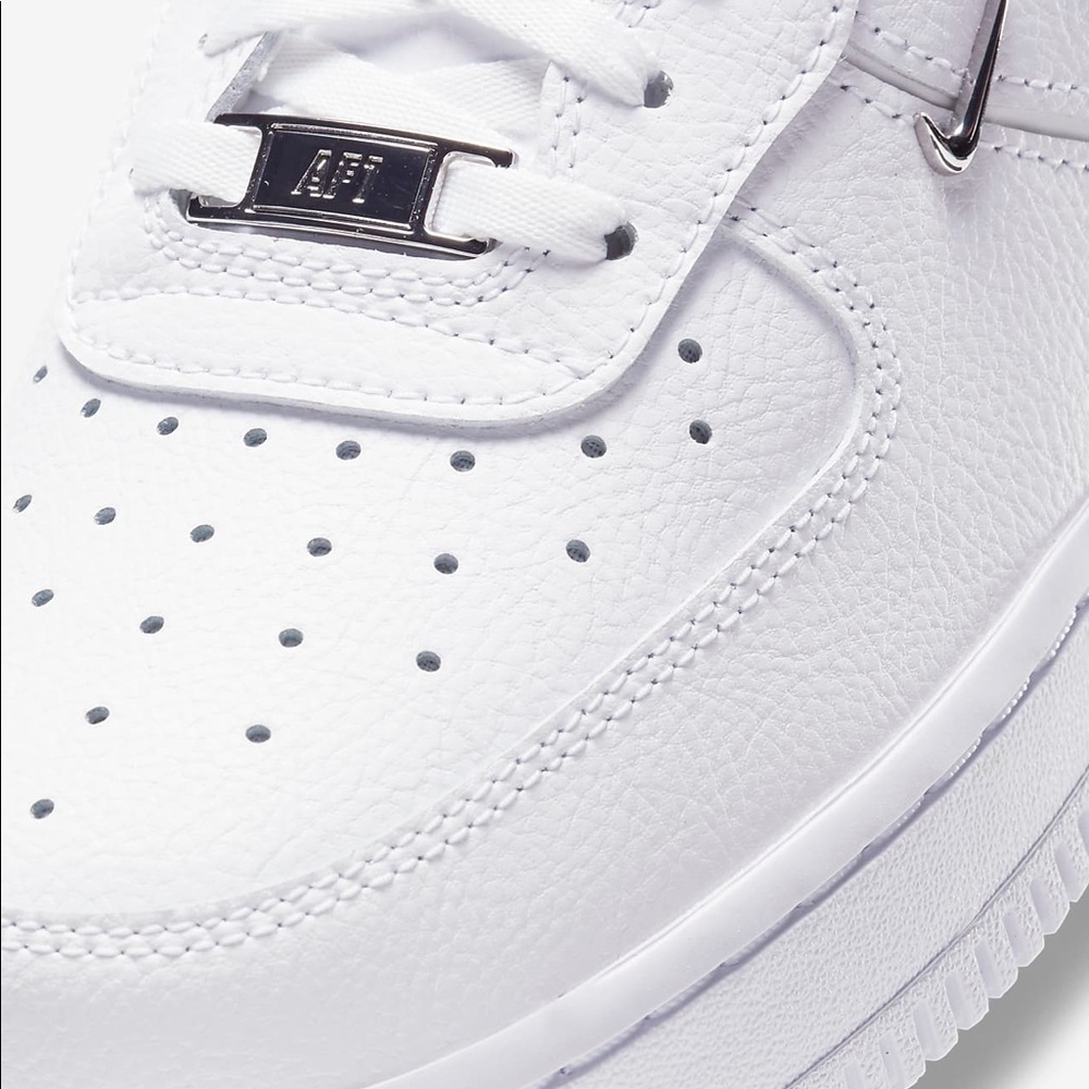 Women’s Nike Air Force 1 LX White - Picture 7 of 9